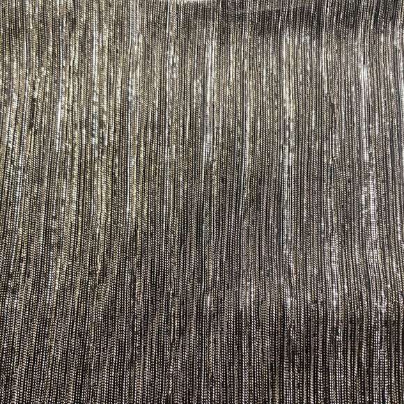 Beautiful sparkly Banana Republic long sleeve top size small - Picture 4 of 7